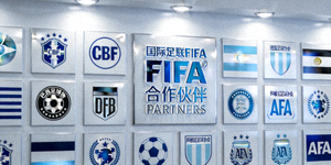 合作伙伴国际足联FIFA Logo墙 - 世界足球管理机构标志